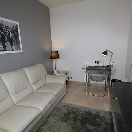 Apartmanhotel Nice Beach 4*