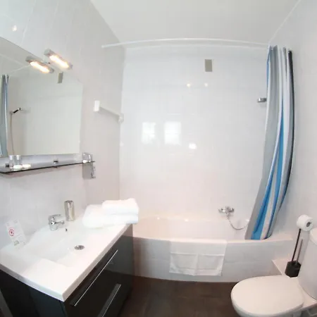 Apartmanhotel Nice Beach 4*